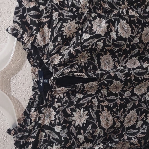 ANGELS FOREVER YOUNG BLOUSE. - Picture 5 of 16